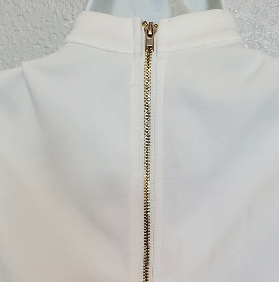 ๐5/$25 Banjul White Sleeveless Choker Neck Fitted Crop Tank Top Size Small - Picture 6 of 7